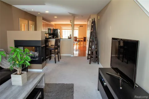 1446 Raliegh Place #112