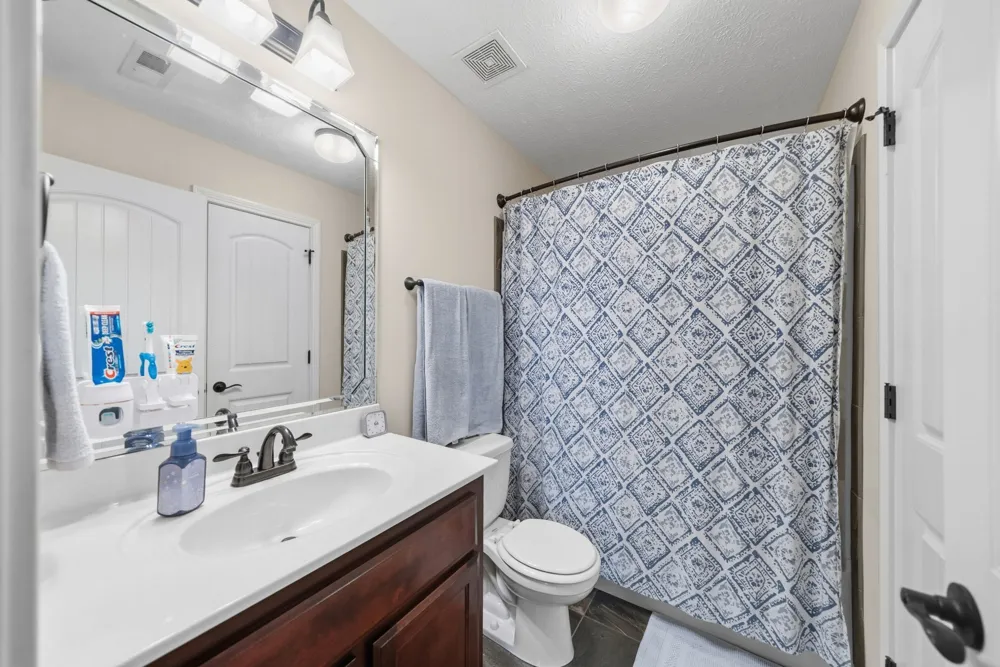 3764 Windmill Dr Clarksville, TN 37040
