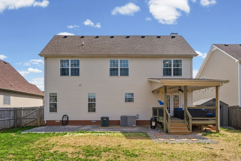 3764 Windmill Dr Clarksville, TN 37040