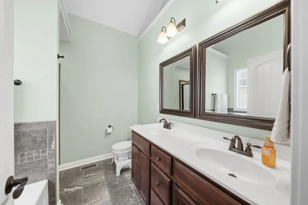 3764 Windmill Dr Clarksville, TN 37040