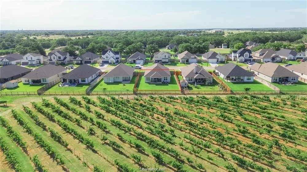 4130 Vintage Estates Court Bryan, TX 77808