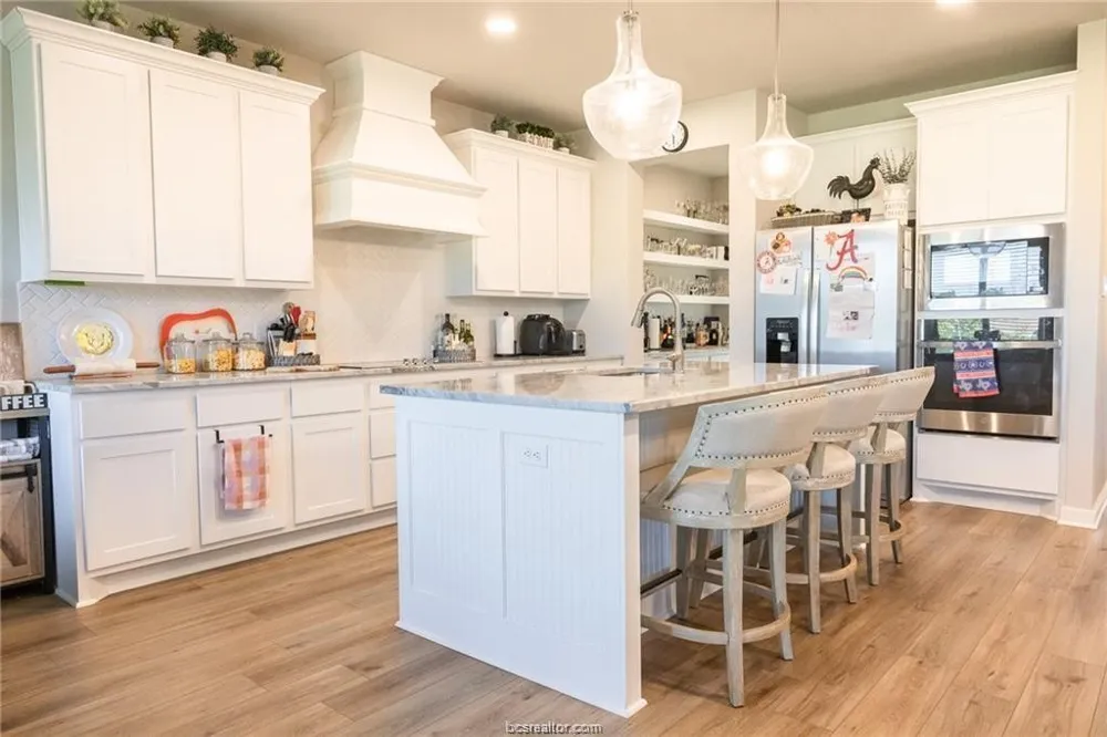 4130 Vintage Estates Court Bryan, TX 77808