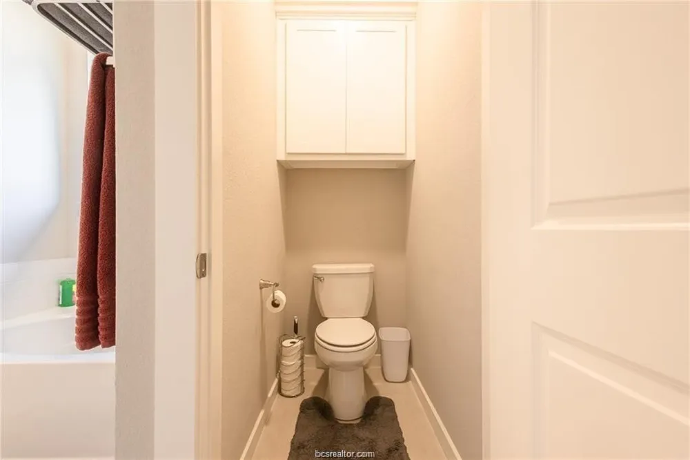 4130 Vintage Estates Court Bryan, TX 77808