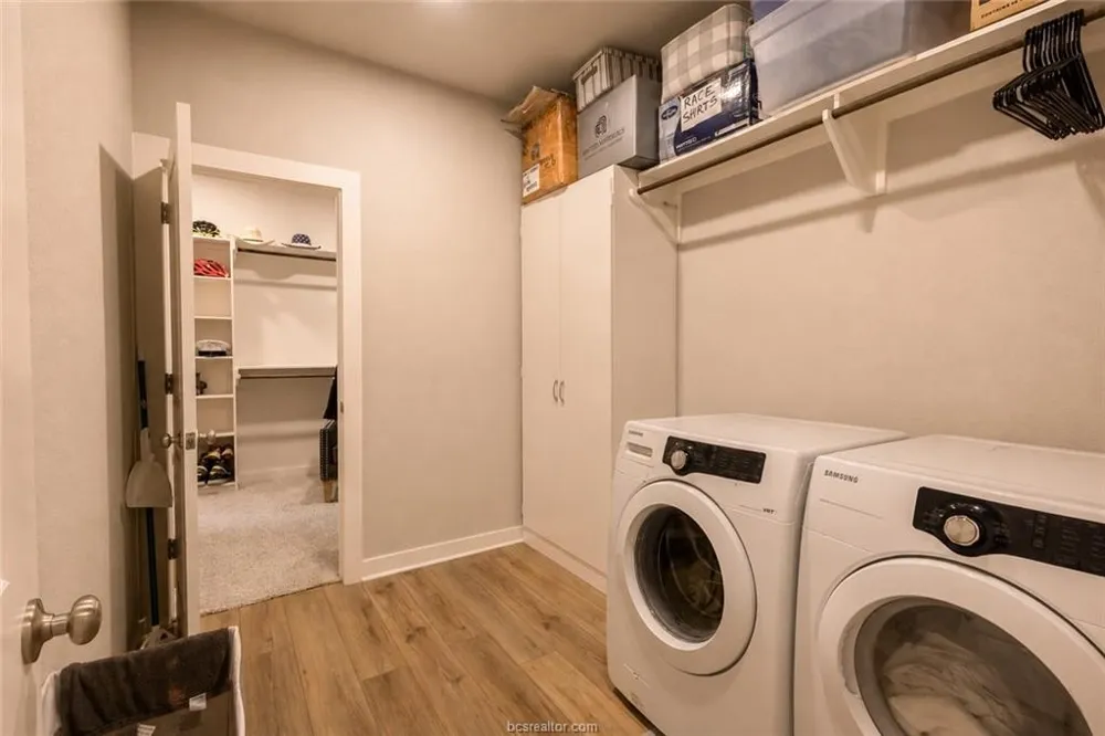 4130 Vintage Estates Court Bryan, TX 77808