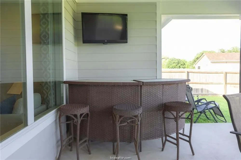 4130 Vintage Estates Court Bryan, TX 77808