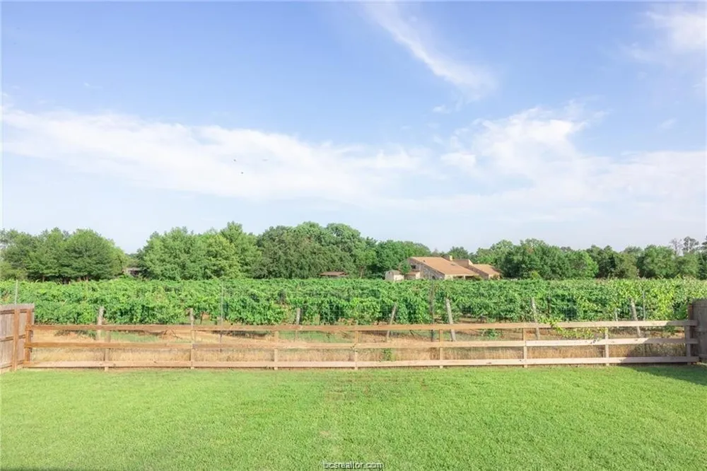 4130 Vintage Estates Court Bryan, TX 77808