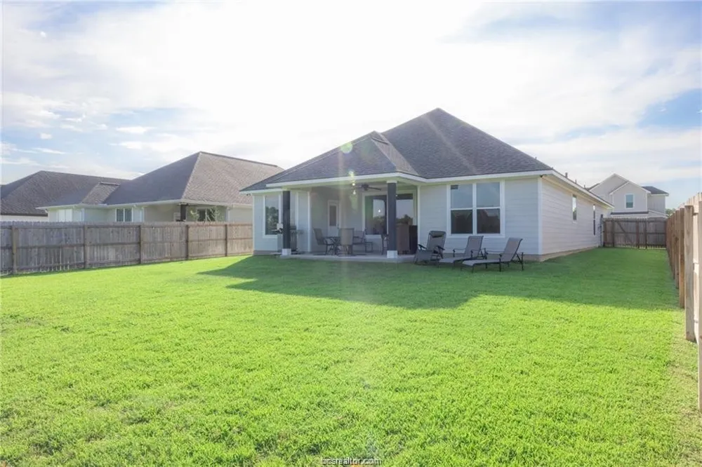 4130 Vintage Estates Court Bryan, TX 77808