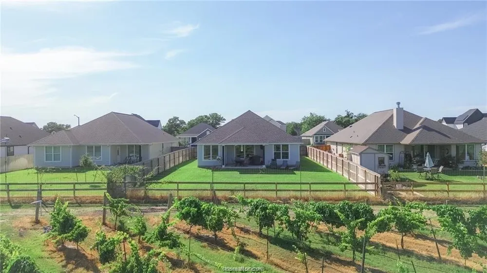 4130 Vintage Estates Court Bryan, TX 77808