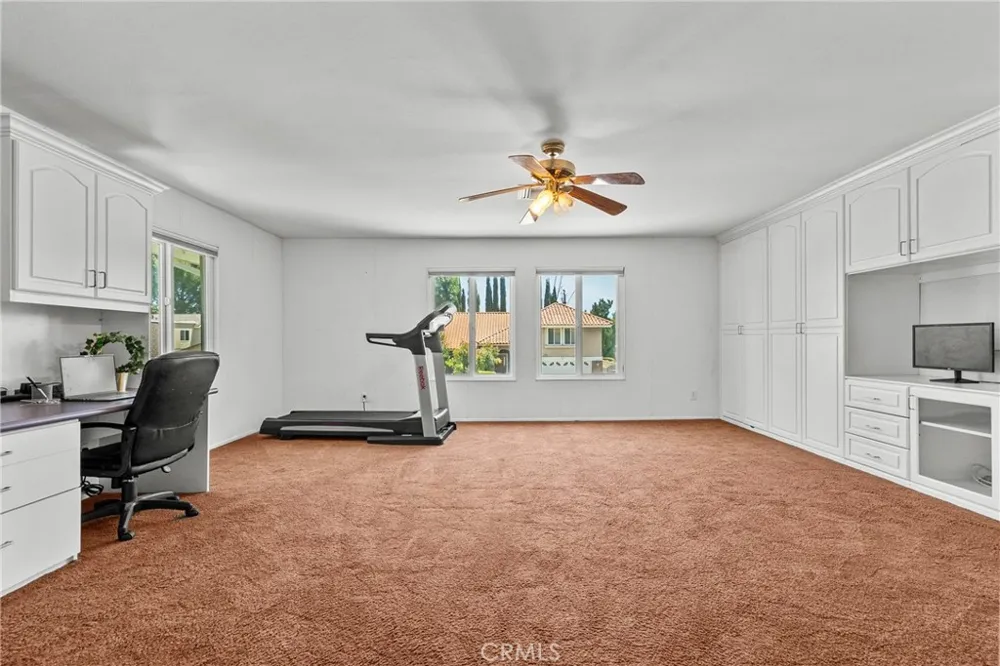 9933 Nevada Chatsworth, CA 91311