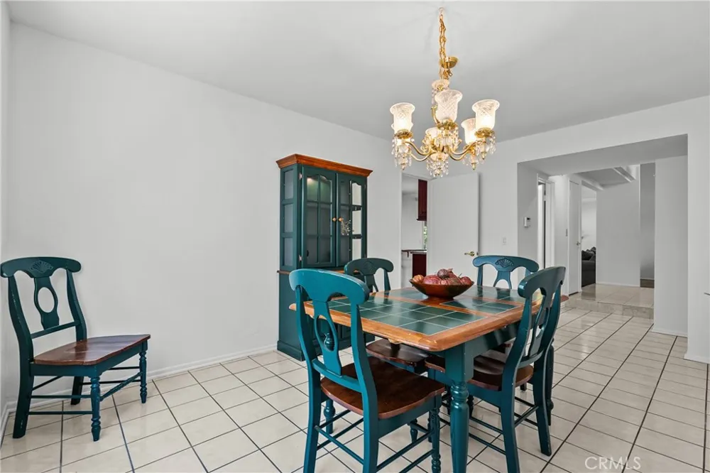 9933 Nevada Chatsworth, CA 91311