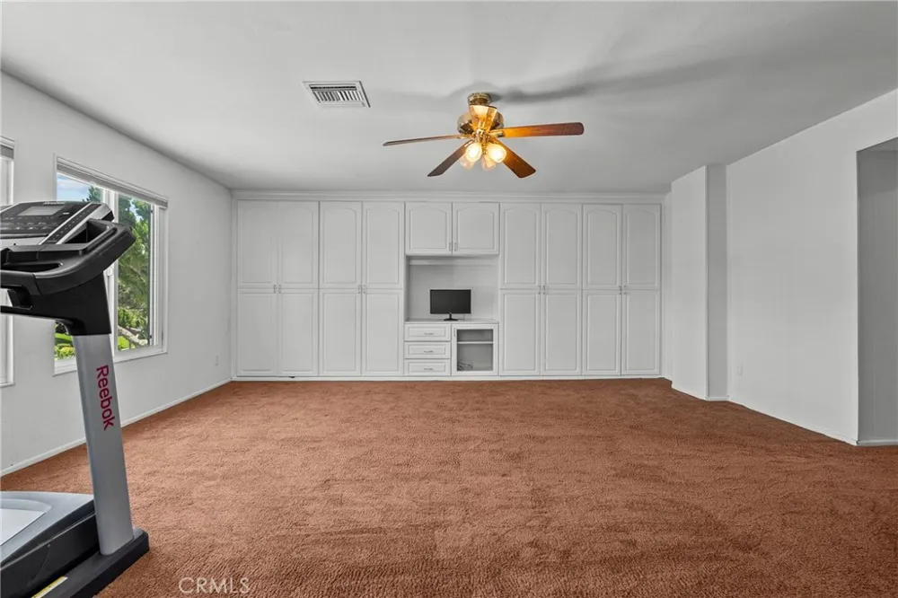 9933 Nevada Chatsworth, CA 91311
