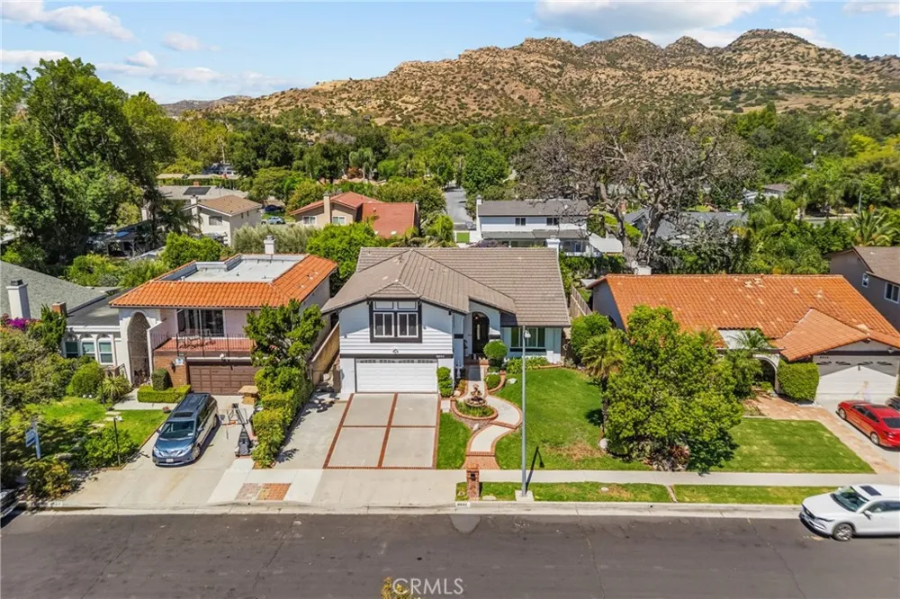 9933 Nevada Chatsworth, CA 91311