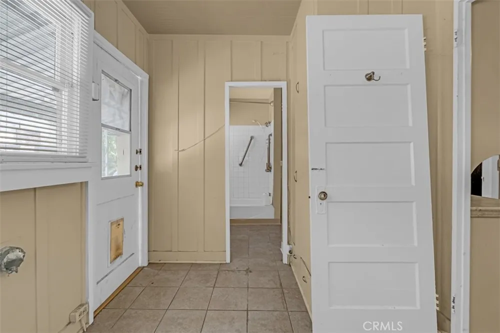 611 E Grandview Sierra Madre, CA 91024