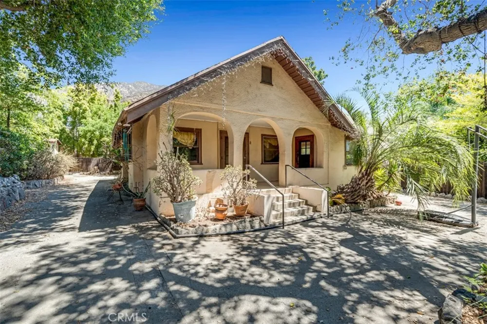 611 E Grandview Sierra Madre, CA 91024