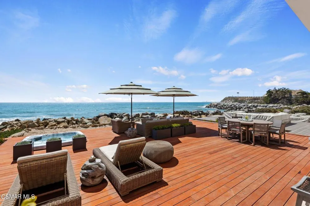 5496 Rincon Beach Park Drive Ventura, CA 93001