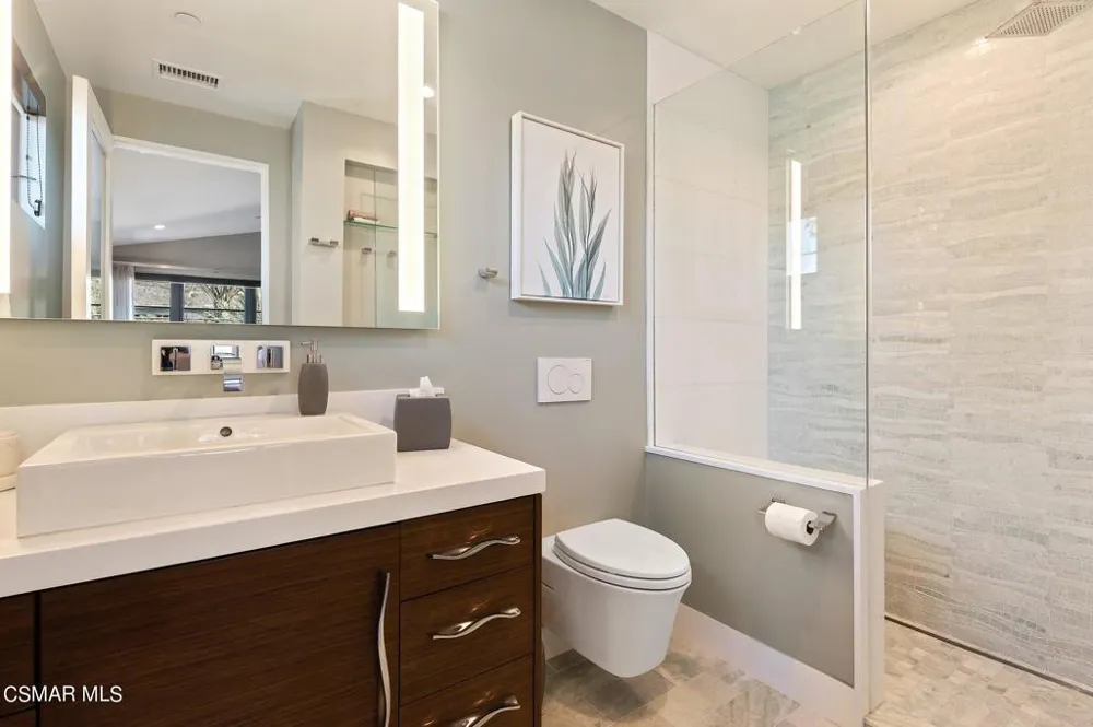 5496 Rincon Beach Park Drive Ventura, CA 93001