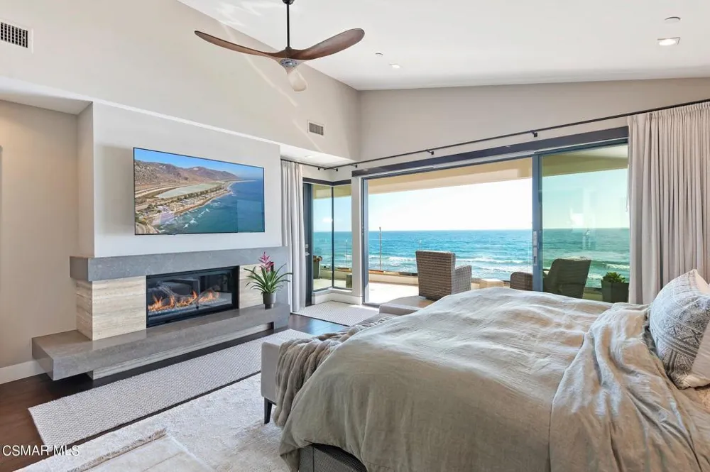 5496 Rincon Beach Park Drive Ventura, CA 93001