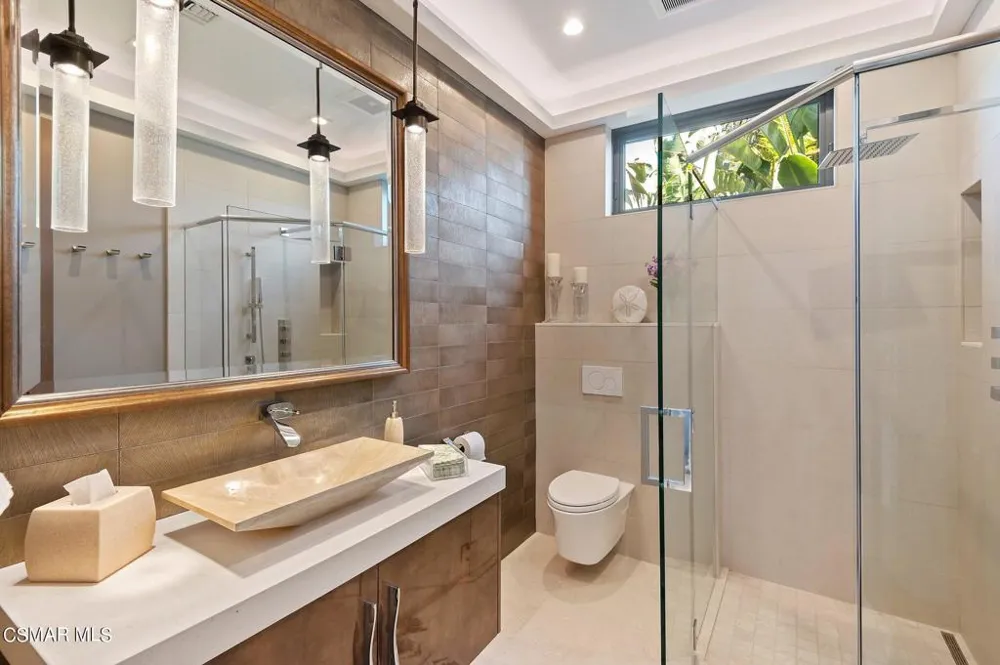5496 Rincon Beach Park Drive Ventura, CA 93001