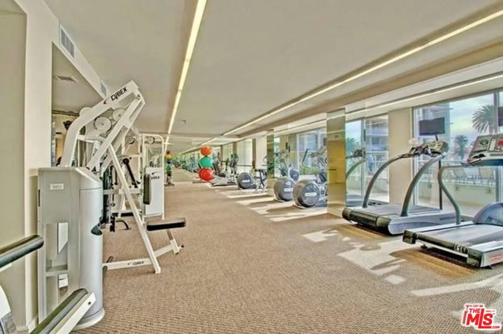 201 Ocean Avenue #405B Santa Monica, CA 90402