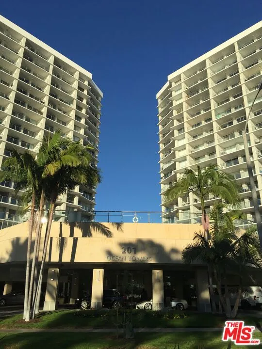 201 Ocean Avenue #405B Santa Monica, CA 90402