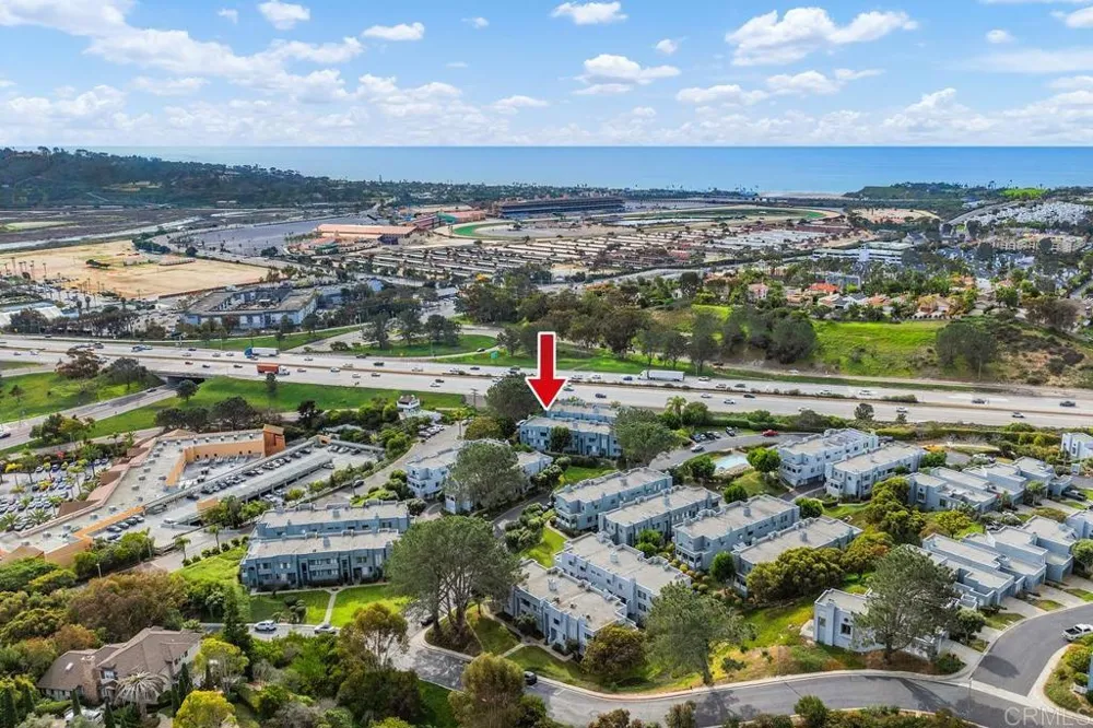 853 America Way Del Mar, CA 92014