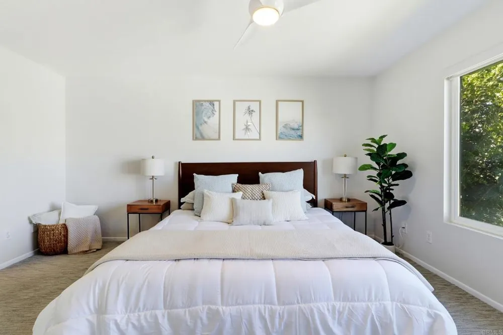 853 America Way Del Mar, CA 92014