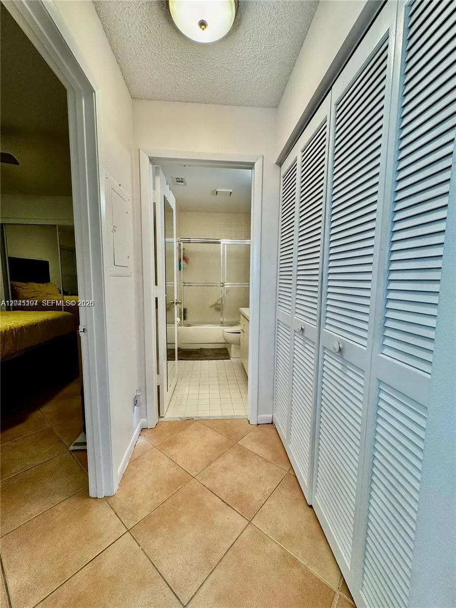 11078 SE Sea Pines Cir Hobe Sound, FL 33455
