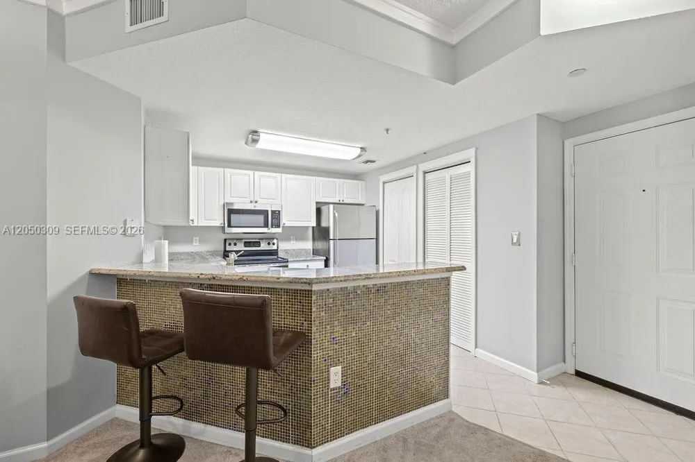 5060 Fairways Cir #F101 Vero Beach, FL 32967
