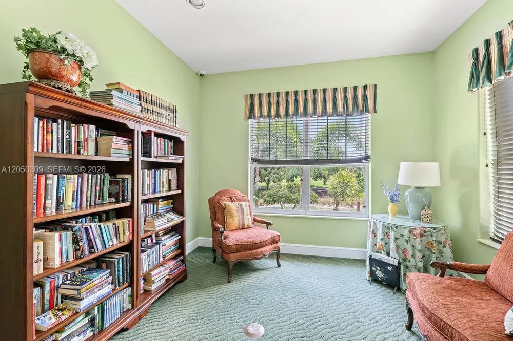 5060 Fairways Cir #F101 Vero Beach, FL 32967