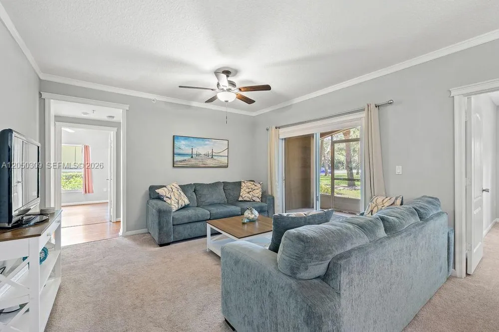 5060 Fairways Cir #F101 Vero Beach, FL 32967