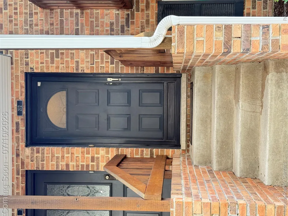 212 Pinewood Drive #22 Plymouth City, MI 48170