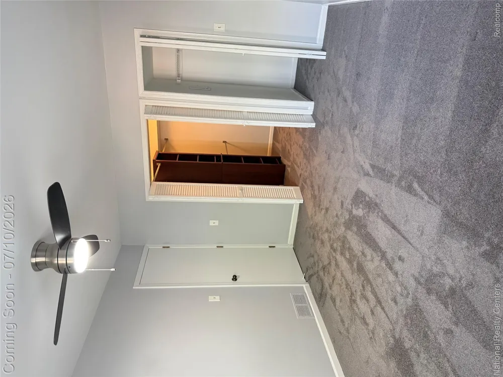 212 Pinewood Drive #22 Plymouth City, MI 48170
