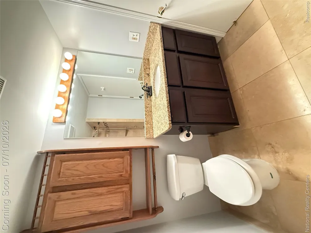 212 Pinewood Drive #22 Plymouth City, MI 48170