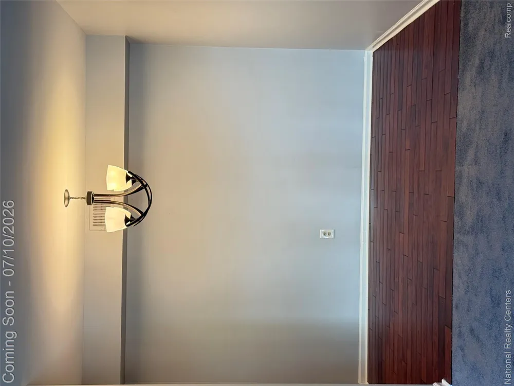 212 Pinewood Drive #22 Plymouth City, MI 48170