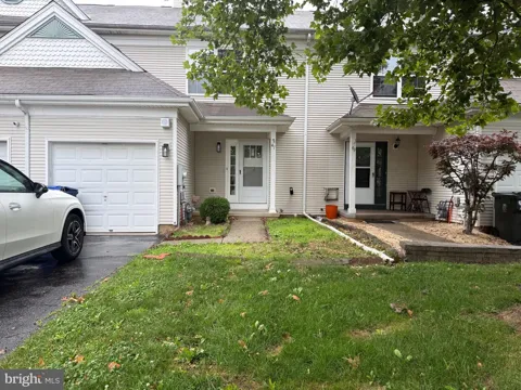 47 TATTERSALL DRIVE