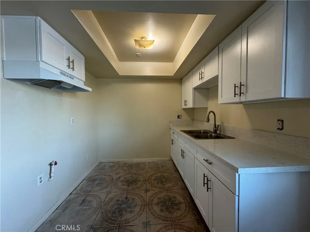2230 Wall Street #1 Los Angeles, CA 90011