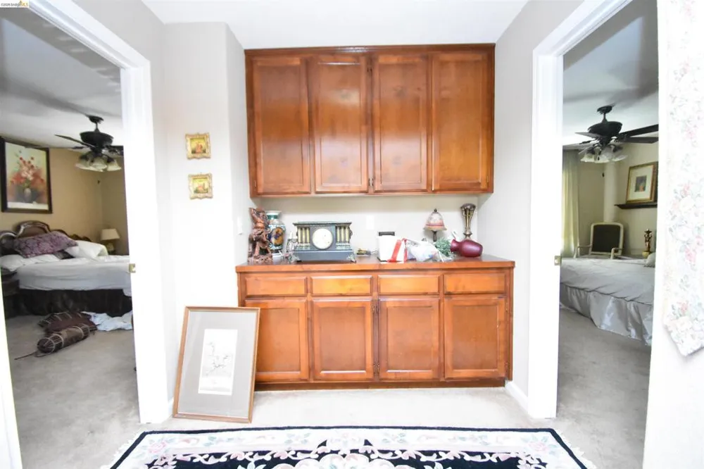 1875 Ventura Dr Pittsburg, CA 94565
