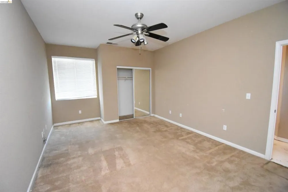 1875 Ventura Dr Pittsburg, CA 94565