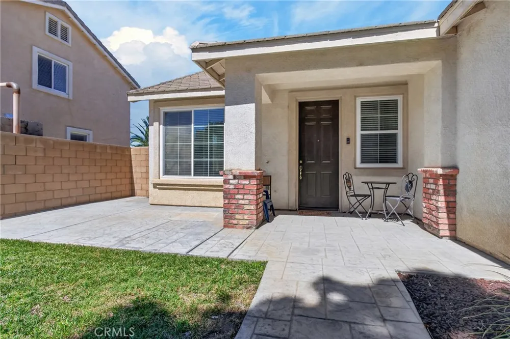 38659 37th E Palmdale, CA 93550