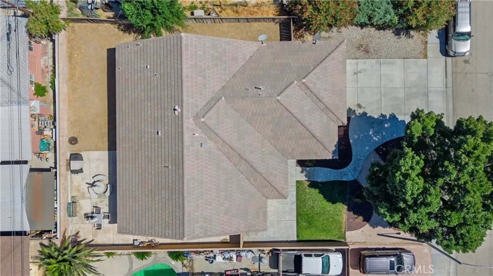 38659 37th E Palmdale, CA 93550