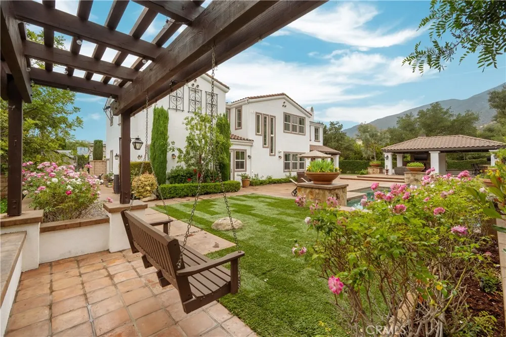 4394 Hiwassee Claremont, CA 91711