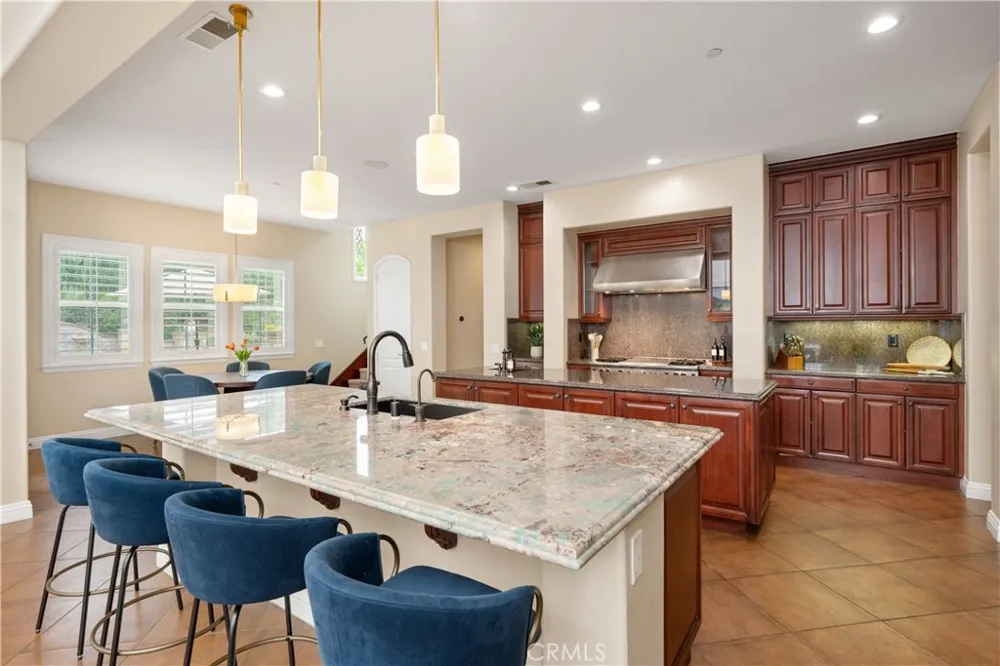 4394 Hiwassee Claremont, CA 91711