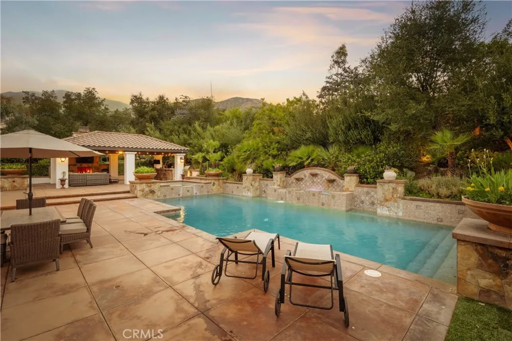 4394 Hiwassee Claremont, CA 91711
