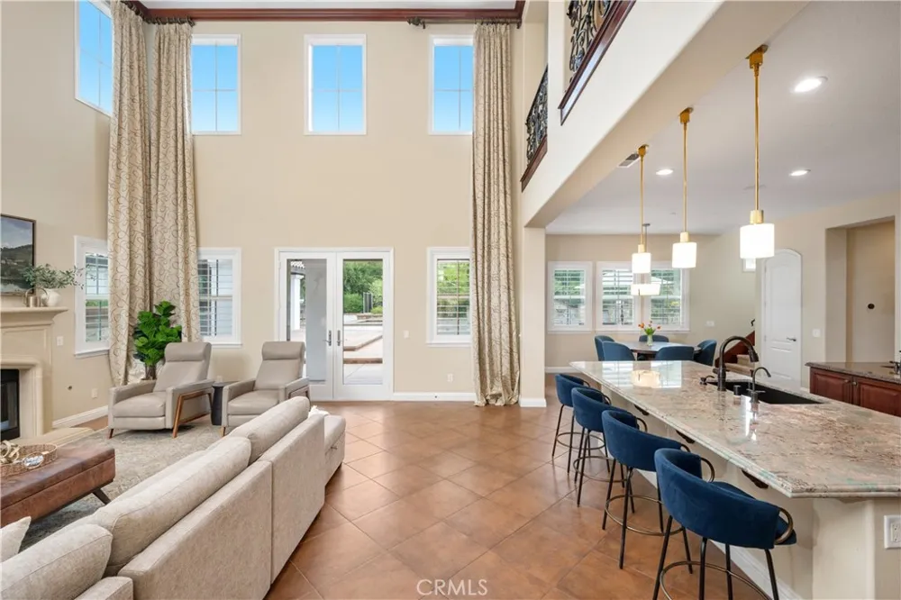 4394 Hiwassee Claremont, CA 91711