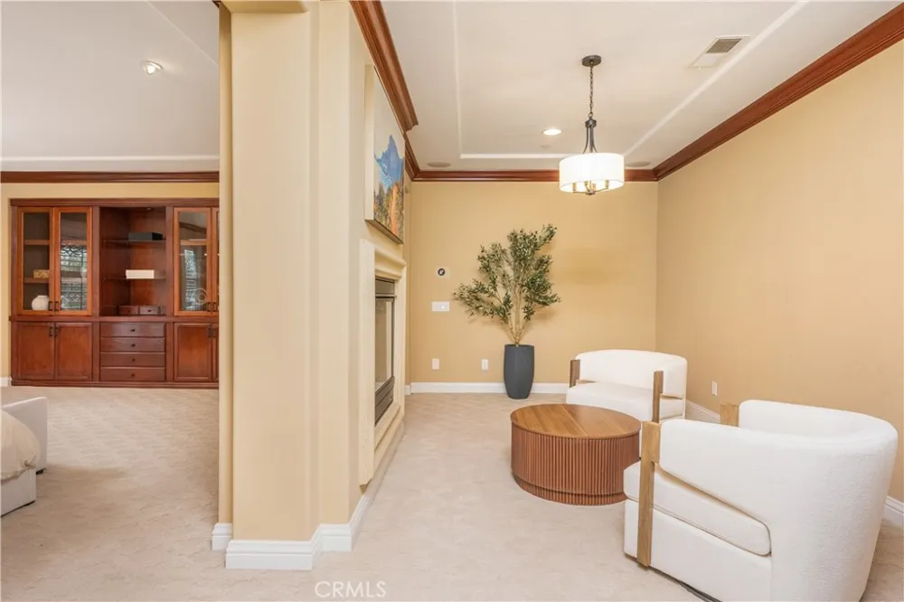 4394 Hiwassee Claremont, CA 91711
