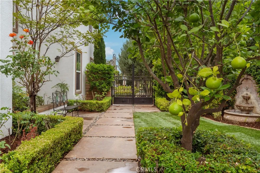 4394 Hiwassee Claremont, CA 91711