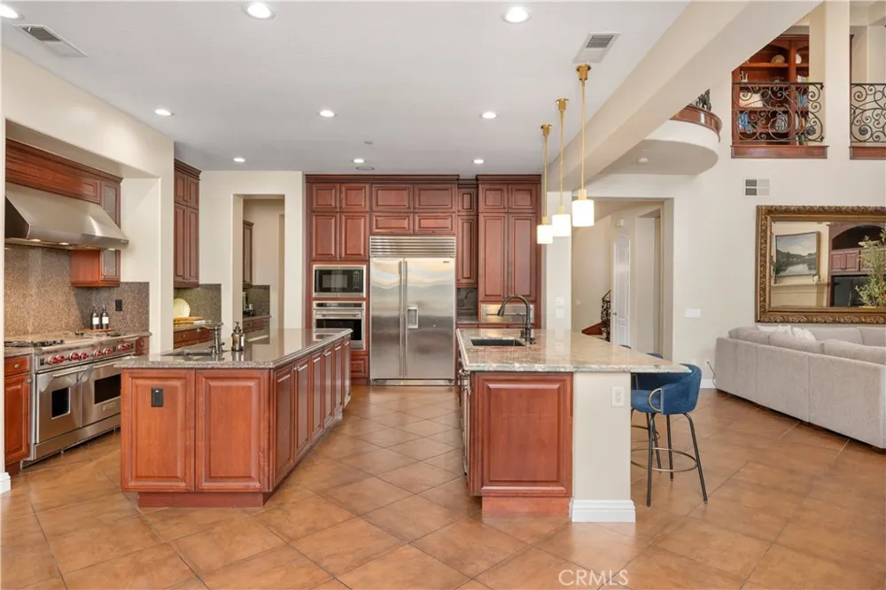 4394 Hiwassee Claremont, CA 91711