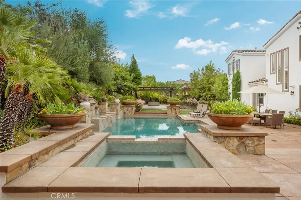 4394 Hiwassee Claremont, CA 91711