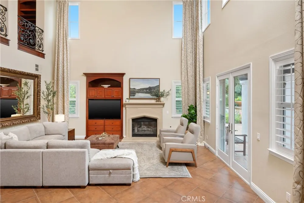 4394 Hiwassee Claremont, CA 91711