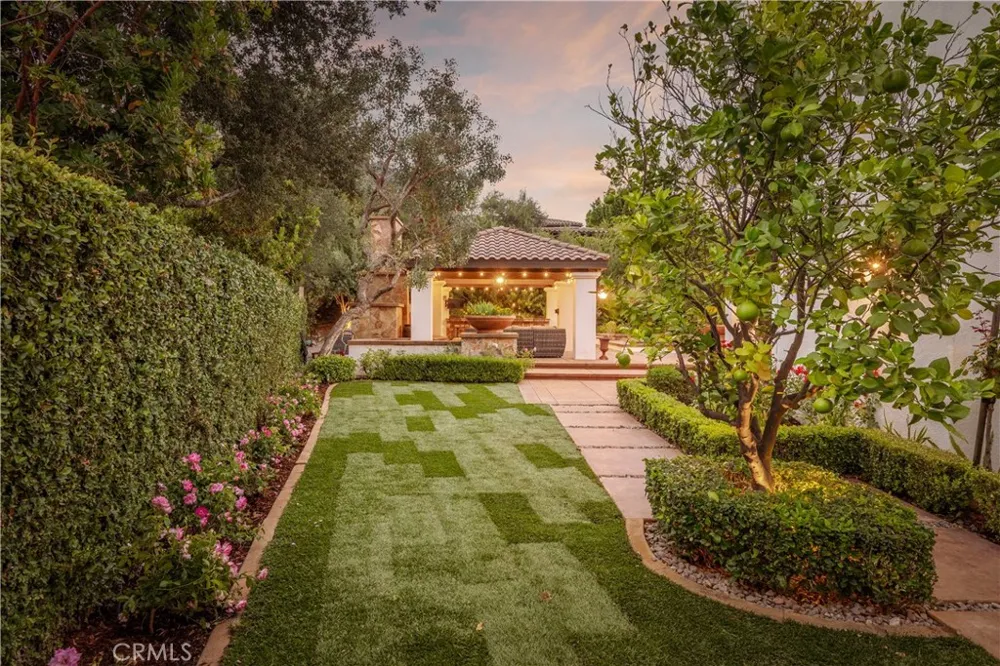 4394 Hiwassee Claremont, CA 91711